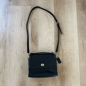 Vintage Coach 9870 Bag.